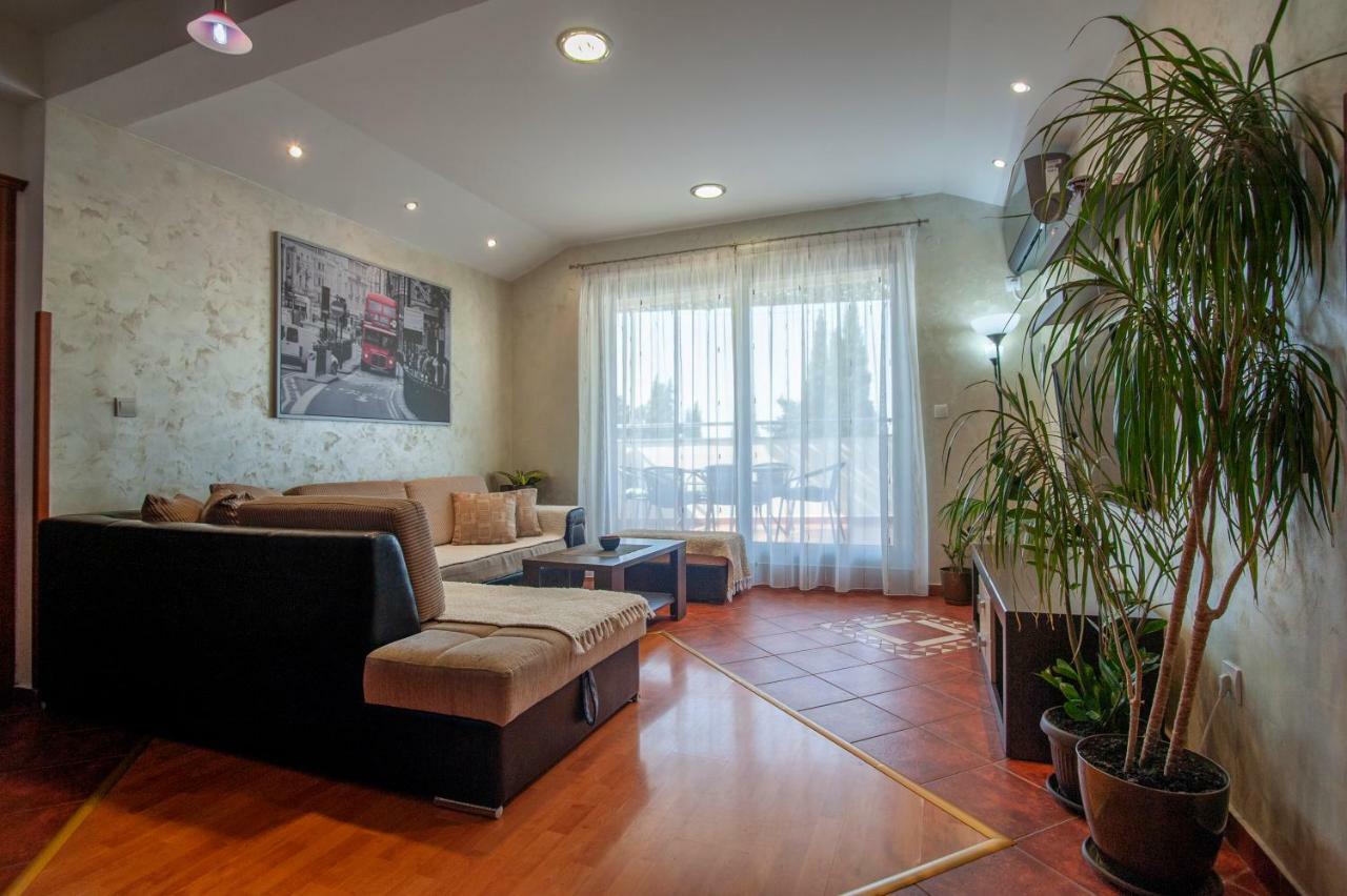 Dobrljanin Lux Apartment Budva Exterior photo